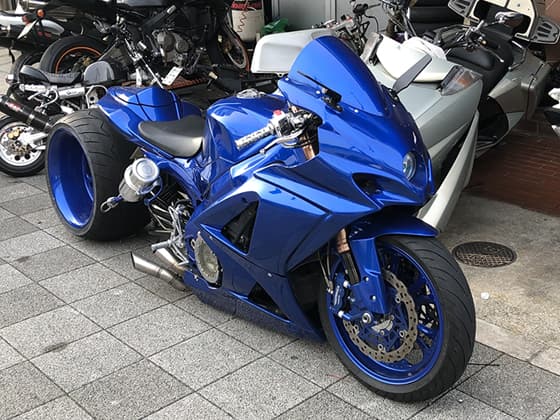 大阪モーターサイクルシー2022優勝バイク塗装5